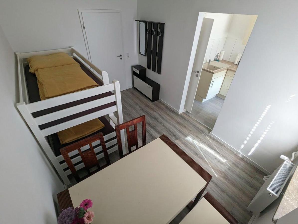 Apartment Gemuetliche 2-zi-whg, Strandnaehe, Kostenloser Parkplatz, Schluesselbox, 24/7 Selfcheckin *